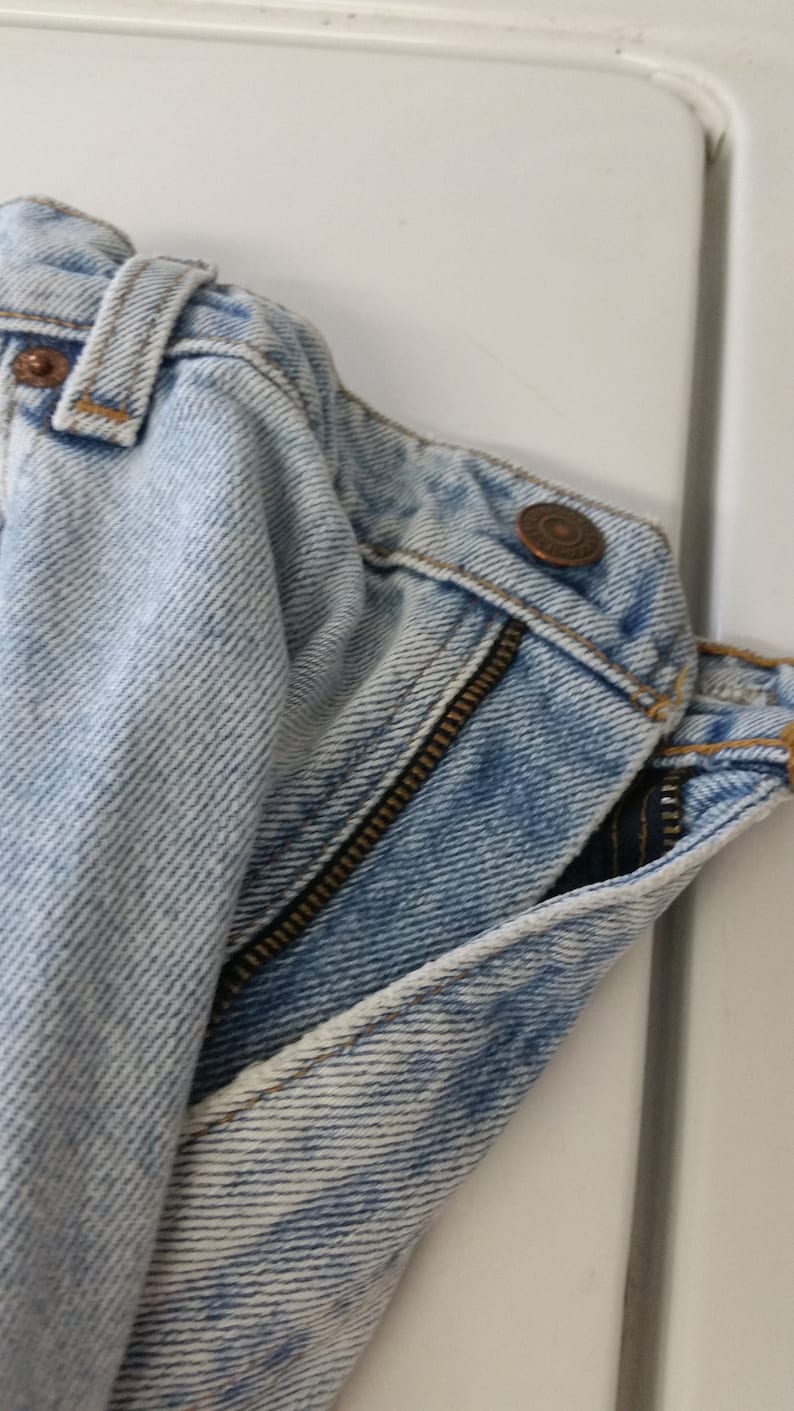 90s~00'S Levi's 560 LOOSE FIT TAPERED LEG tapered denim pants for men, size w35 / eaa521262