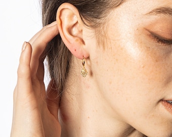 Gold Hamsa Earrings-925 Sterling Silver Earring-Everyday Earrings-Simple Earrings-Gold Hoop Earrings-Gift for Her-Gold Earrings-Gold Hoops