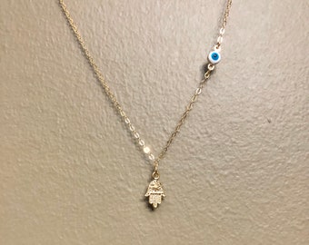 Sale! Hamsa Necklace With Evil Eye Link-Small Gold Hamsa Necklace-Gold Filled Chain-Hand of Fatima Eye Charm-Protection Necklace-Gift