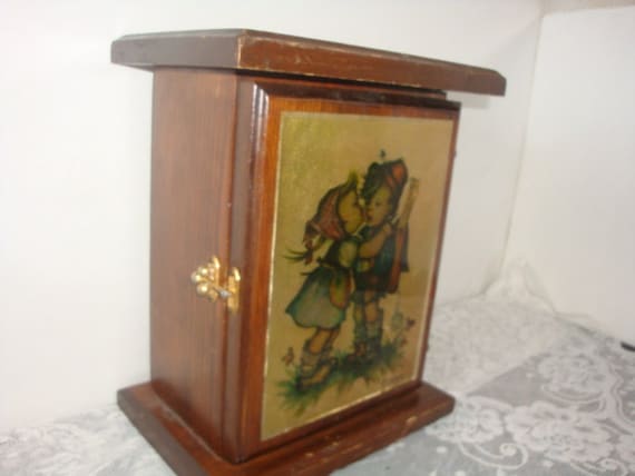 Vintage Hummel Print Oak Jewelry Box, Rustic Stor… - image 2