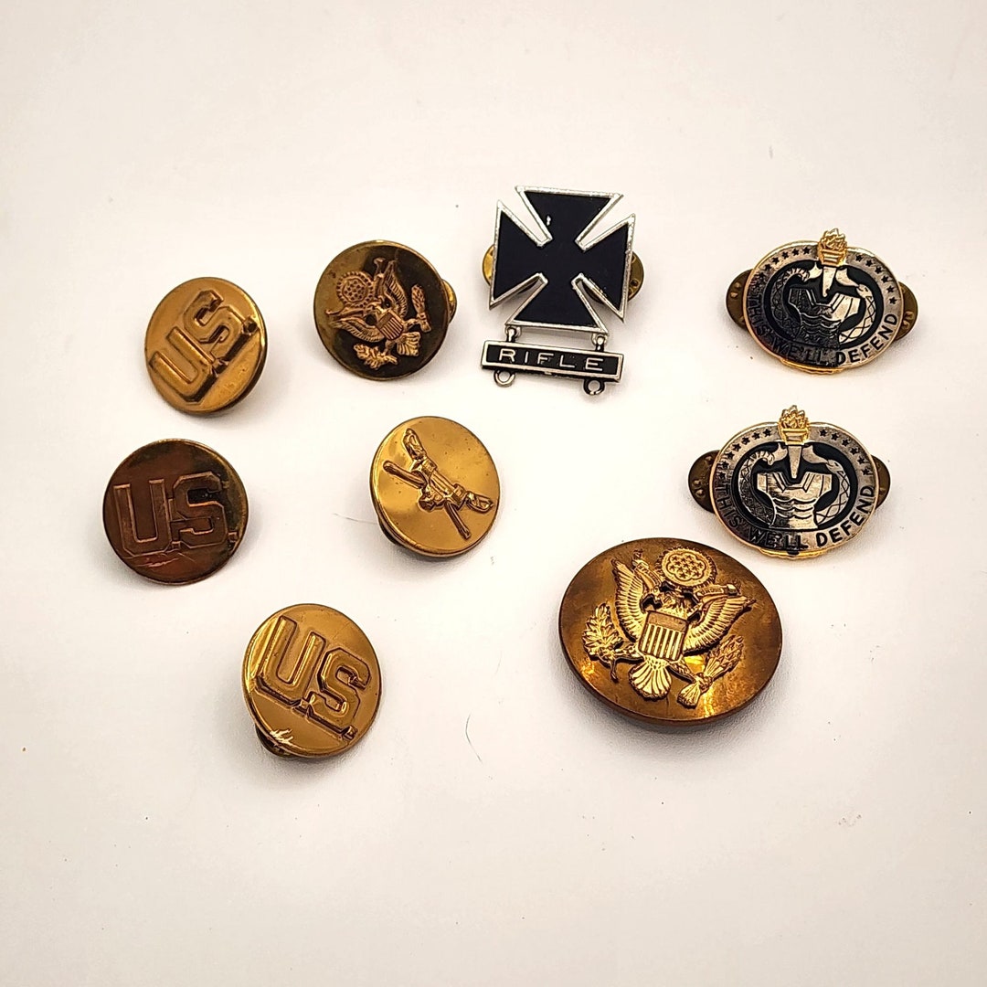 Vintage US Military Insignia Pins & Badges Collection - Etsy