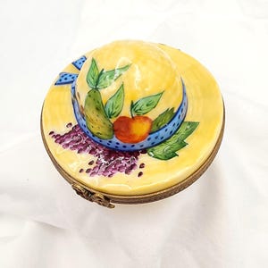 Limoges France Peint Main Marque Deposee &#39;STRAW HAT&#39; Trinket Box Holiday Gift