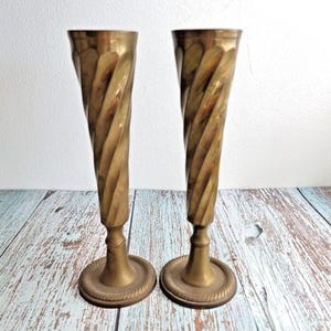 Vintage Twisted Brass Vases Pair India Solid Footed Swirl Gold Boho Bohemian Set of 2 8.5inch