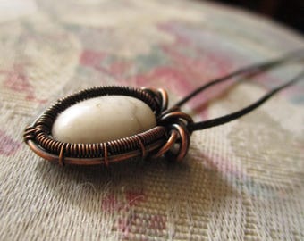 White Howlite Elegant Designer Wire Weaving Necklace Pendant New Zealand Antiqued Copper