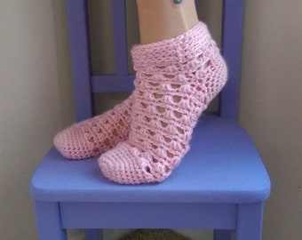 Lazy Daisy Socks Crochet Pattern - The Lavender Chair *PDF DOWNLOAD* Instant Download