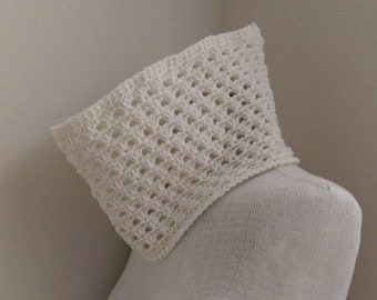 Lazy Daisy Cowl Crochet Pattern - The Lavender Chair - *PDF ONLY* Instant Download