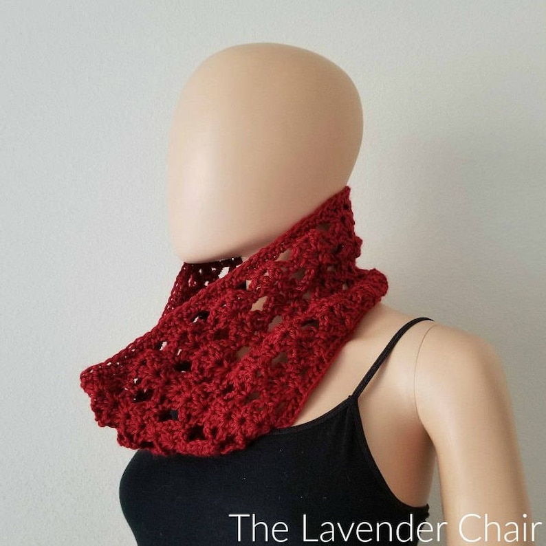 Climbing Shells Cowl Crochet Pattern PDF FILE ONLY Instant Download image 1