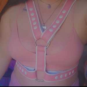 The Y harness in 2 tone w/ snaps