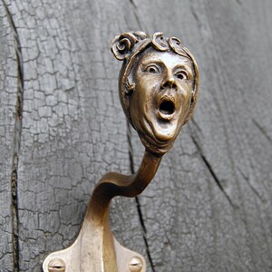 Gancho de pared Art Déco de bronce: colgador de escultura de jazz de los años 20. N.° 5 imagen 7
