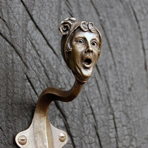 Gancho de pared Art Déco de bronce: colgador de escultura de jazz de los años 20. N.° 5 imagen 6
