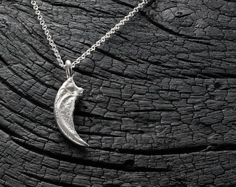 Silver Komodo Dragon Claw Pendant