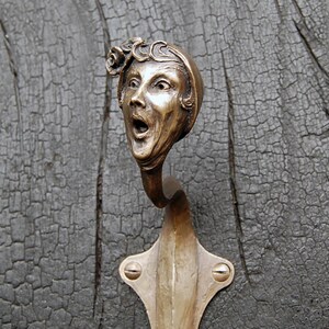 Gancho de pared Art Déco de bronce: colgador de escultura de jazz de los años 20. N.° 5 imagen 12