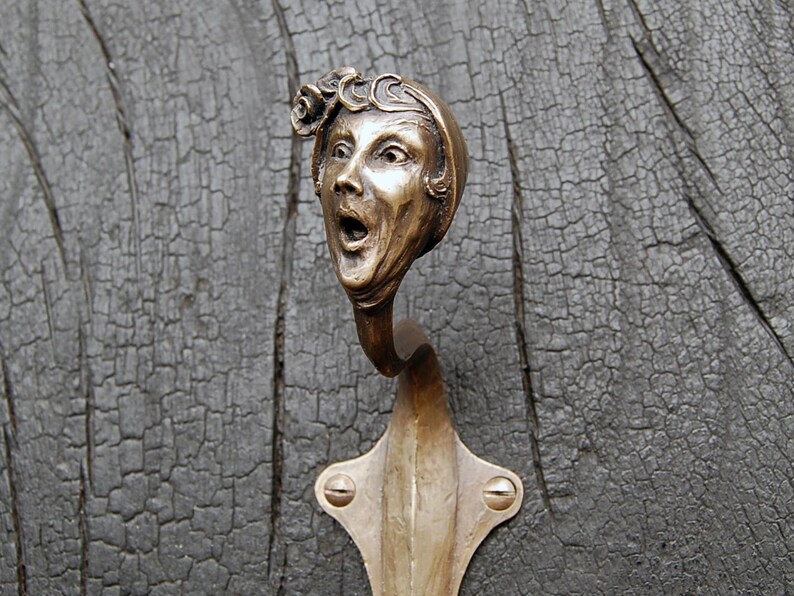 Gancho de pared Art Déco de bronce: colgador de escultura de jazz de los años 20. N.° 5 imagen 12
