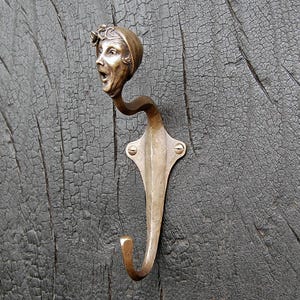 Gancho de pared Art Déco de bronce: colgador de escultura de jazz de los años 20. N.° 5 imagen 2