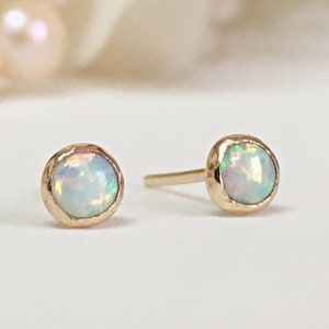 Stud Earrings Gold 14K, Opal Earrings Stud 14K, Earrings Studs Gold, Birthstone Earrings, Tiny Earring Studs, Gold Stud Earrings, Ear Studs