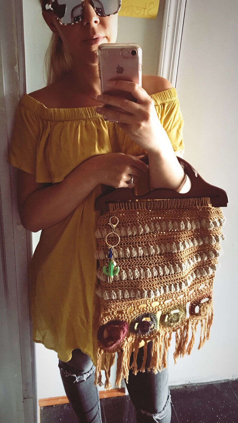 Crochet Bag PATTERN, Tote, Beach bag, Messenger Bag, Boho Fringe Bag, Summer Pattern imagem 4