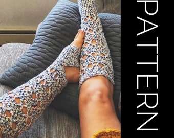 Crochet Yoga Socks PATTERN, Leg warmer, PDF Pattern, Leg warmers, yoga socks, lace leggings