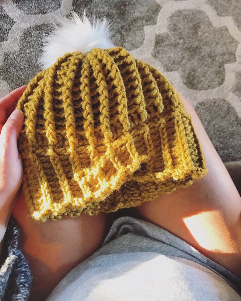 Crochet Hat Pattern, Beanie pattern, Crochet beanie pattern, women's hat pattern, instant download, crochet fitted hat pattern image 4