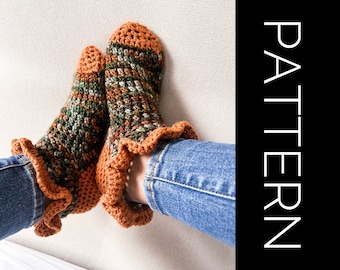 Crochet Sock Pattern, Ruffle socks, cozy crochet socks, winter socks