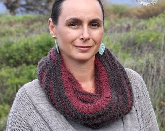 Purls Stripes Cowl Knitting Pattern