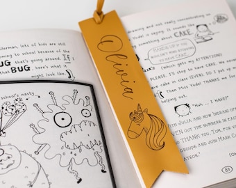 Personalised Kids bookmark - Gift for bookworm children -