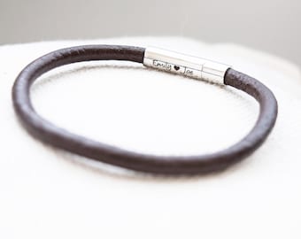 Men's Leather Hidden Message Bracelet, Leather bracelet, Men's Personalized Bracelet, Gift for him RL