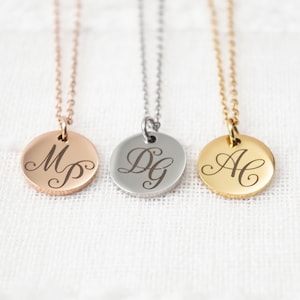 Collana monogramma, collana con 2 iniziali, disponibile in oro, argento e oro rosa, collana a disco, gioielli personalizzati, regalo per lei