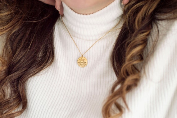 Medusa Necklace Stainless Steel Greek Mythology Pendant Waterproof Gift for Her