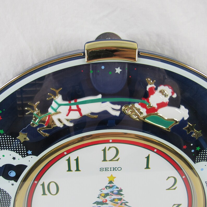 Seiko Melodies In Motion Christmas Musical Wall Clock Chimes Etsy