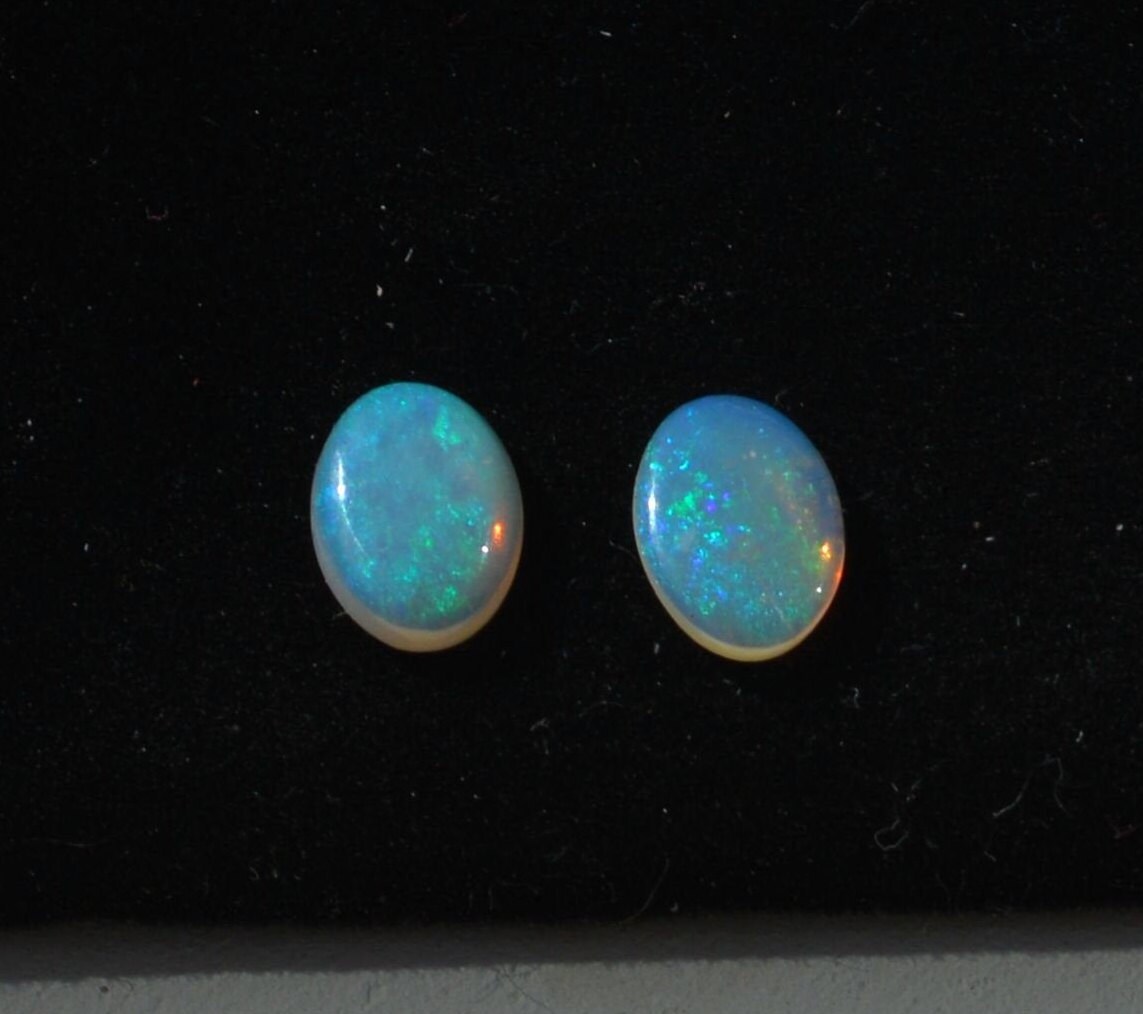 Pair of Loose Australian Opal Cabochons, Oval 7x5