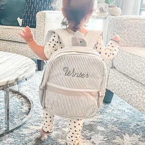 Sacs à dos personnalisés pour bébé, sacs à dos à monogramme pour tout-petit, sac à dos en seersucker, cartable préscolaire, cadeaux personnalisés pour bébé
