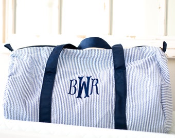 Personalized Bridesmaid Duffle Bag, Monogrammed Bridesmaid Bags, Personalized Bridesmaid Gift, Bridesmaid Gifts, Junior Bridesmaid Gift