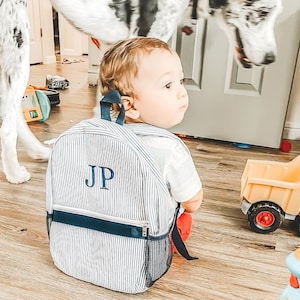 Sacs à dos personnalisés pour bébé, sacs à dos à monogramme pour tout-petit, sac à dos en seersucker, cartable préscolaire, cadeaux personnalisés pour bébé