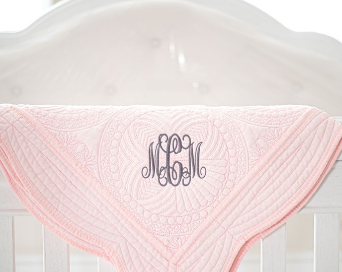 Personalized Baby Quilt, Monogram Baby Quilts, Baby Girl Quilt, Personalized Baby Gifts for Girls, Monogrammed Baby Blanket / Quilt Pink