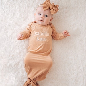 Personalized Knot Gown, Baby Girl Coming Home Outfit, Baby Hospital Outfit, Newborn Baby Girl Outfit, Baby Shower Gift for Baby Girl
