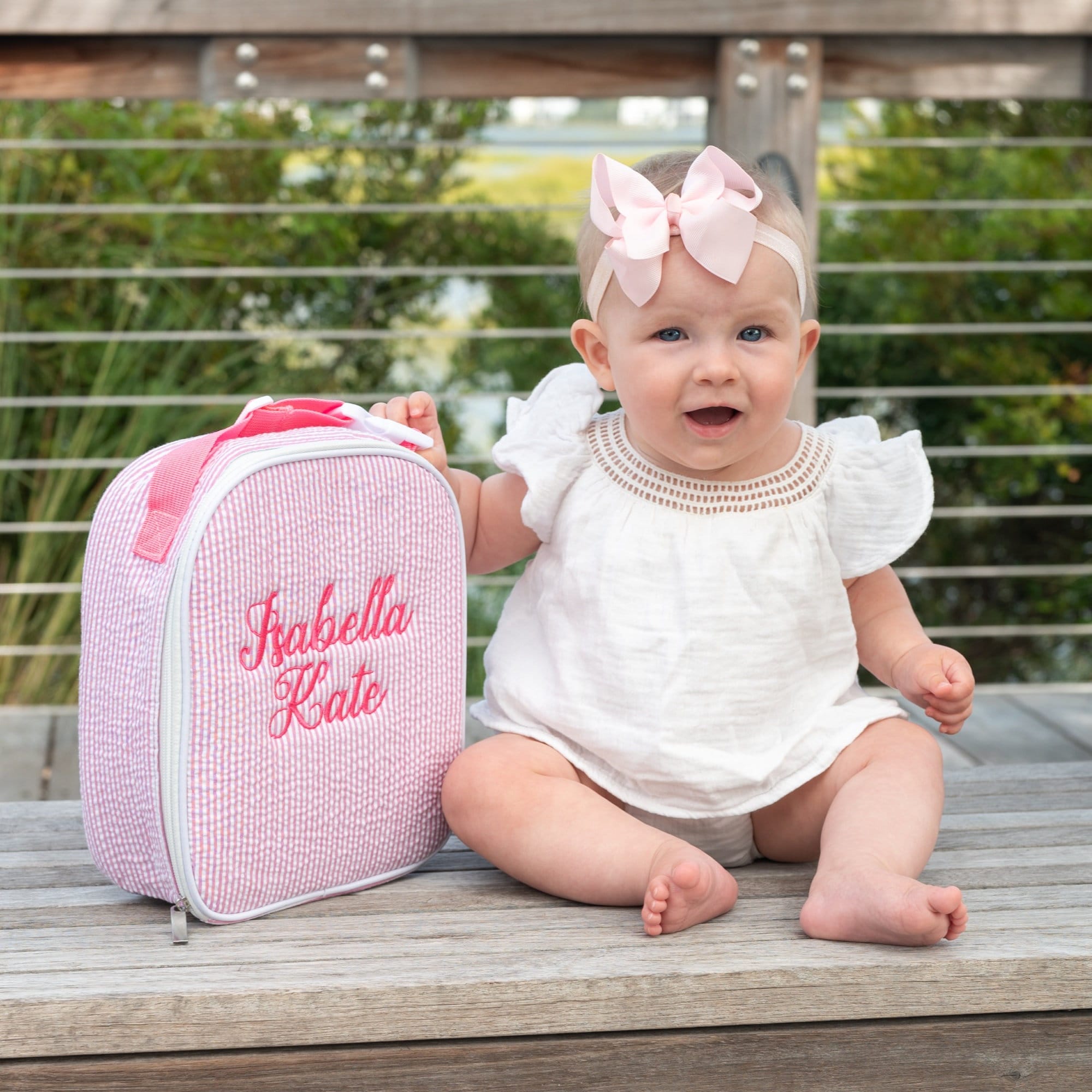 L.O.T.G Kids DIY Reusable Pink Insulated Lunch Bag Includes 2 Pink 8oz  Containers and 2 Sticker Sheets 