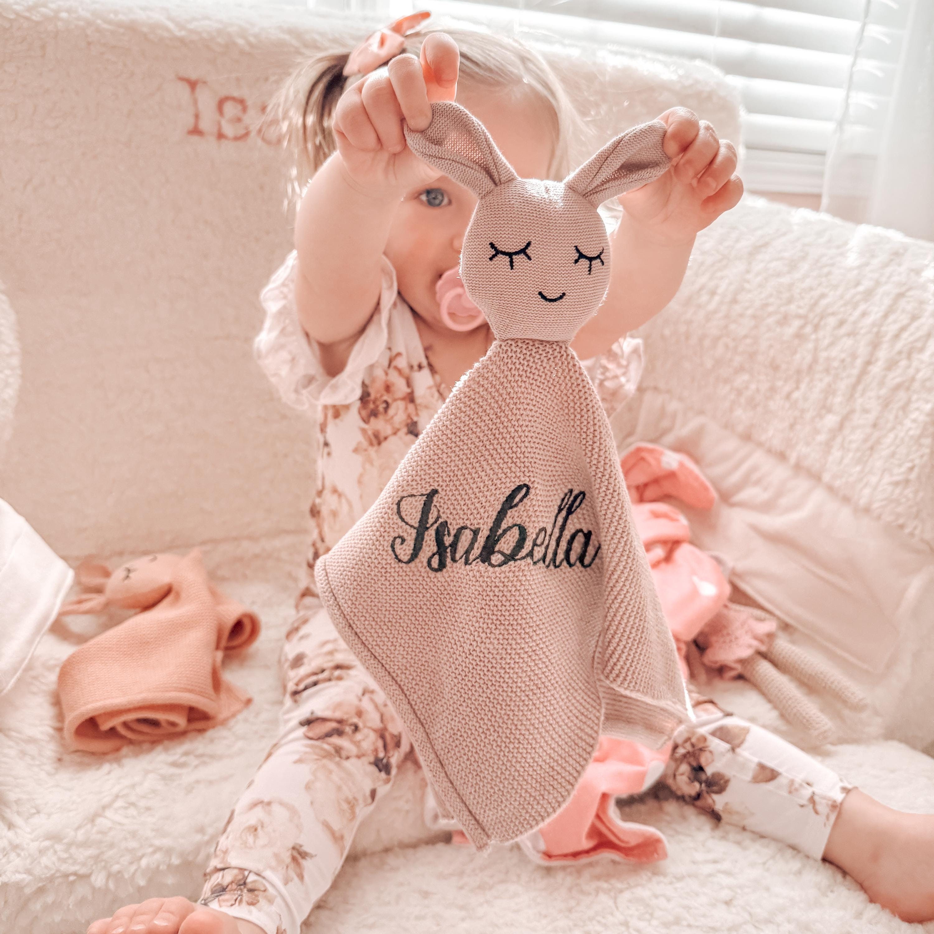パーソナライズされたバニーラブリー、100%コットンベビーセキュリティ