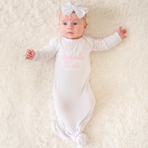 Personalized Knot Gown, Baby Girl Coming Home Outfit, Baby Hospital Outfit, Newborn Baby Girl Outfit, Baby Shower Gift for Baby Girl