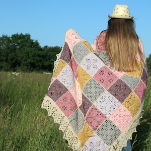 Nature&#39;s Walk Bonus Edition PDF Crochet Pattern