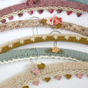 Vintage Flower Hanger Cover Crochet Pattern PDF