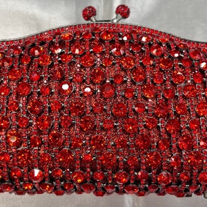 New Ruby Red Austrian  Crystal  Evening Clutch Handbag With  Shoulder Chain
