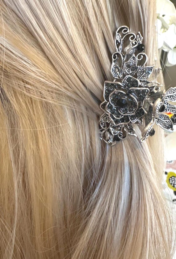 Barrette à Cheveux Argentée Fleurs Strass Irisés Ny Fashion Accessories Mariage