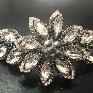 New Antique Silver With Clear Crystal 3 1/2&#39;&#39; Hair Barrette Lever Back