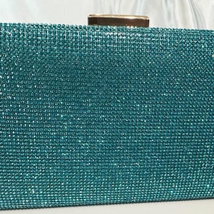 Nuevo y sorprendente bolso de mano de noche con cristales en color azul agua, cadena de hombro desmontable