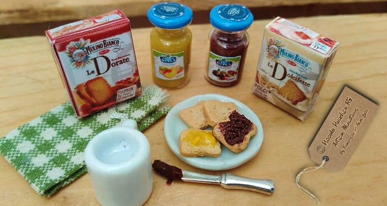 1:12 Scale Artisan Handmade Miniature, Realistic Miniature Food for the Dollhouse,fette biscottate e marmellata image 1