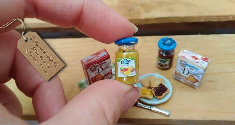 Scala 1:12 Miniatura Artigianale Fatta a Mano, Cibo in Miniatura Realistico per la Casa delle Bambole,fette biscottate e marmellata Marmellata pesca