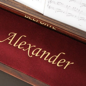 Piano key runner with custom text – up to 20 characters – 100% wool – 16 colors – perfect gift! 090.1