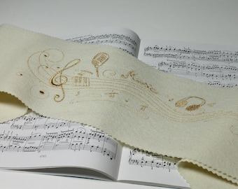 Piano Runner Keyboard Keyboard Cover for Piano Keyboard Ceiling Embroidered 100 % Pure Wool Felt Cream 050