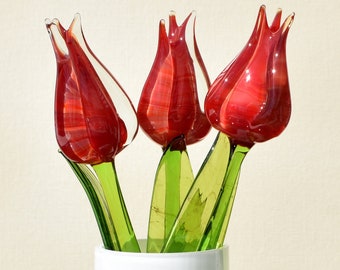 Red Glass Tulips, Blown Glass Flowers Bouquet, Glass Birth Month Flower, Tulip Glass Flowers with Stems, Glass Flower Bouquet, Birthday Gift