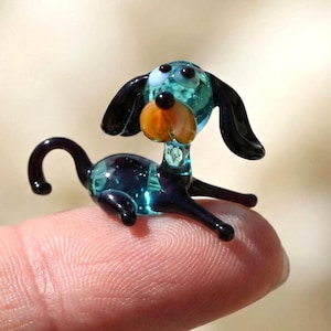 Blue Glass Beagle Gift, Glass Mini Dog Figurine, Mini Puppy, Tiny Glass Animals,  Miniature Glass Animals, Whimsical Decor